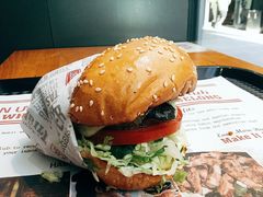 -The Habit Burger Grill 哈比特汉堡(复兴soho店)