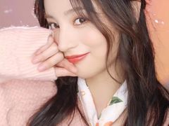 -ME觅妆·定制美妆·彩妆私教(菱角湖店)