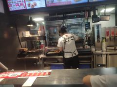 -肯德基(自贡梵华店)