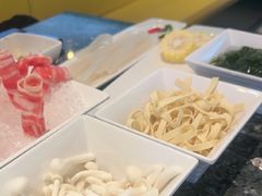 -一席地·本地鸡窝·杭帮鸡火锅(萧山银隆百货店)