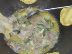 -曹丞相·地锅鸡·地锅鱼(武林店)