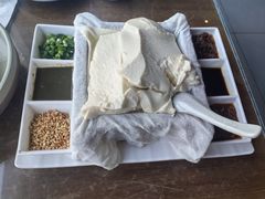 -95号酱骨·一块豆腐(展春园西路店)