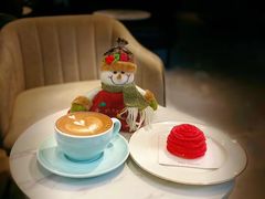 -Fridi Patisserie Cafe