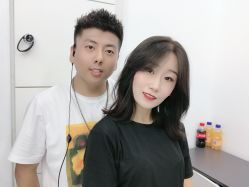点击看大图 -I+造型烫发染发