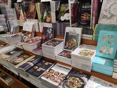 -西西弗书店&矢量咖啡(壹方购物中心店)