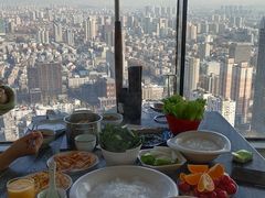 -云中捞高空旋转餐厅(商茂世纪广场店)