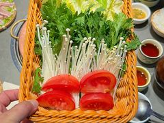 -阿婆情腊排骨火锅·野生菌季(古城旗舰店)
