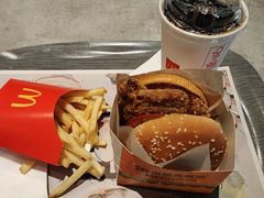 -麦当劳(万博一路天河城分店)