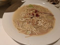 -桂满陇·手作小笼包&江南叫花鸡(中山公园店)