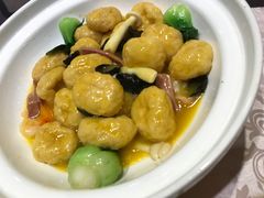 特色鱼面筋-绍兴饭店(大宁店)