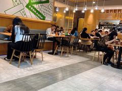 用餐区-陈家生煎(世茂双子塔店)
