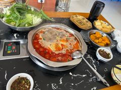 -黄利砖万峰林布依特色酸笋牛肉馆