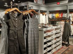 -Hollister(天环广场店)
