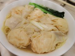 鲜虾云吞面-香港百合居(LCM置汇旭辉广场店)