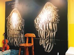 -志龙皇冠吃货椰子铺