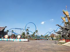 -七彩云南欢乐世界