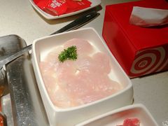 -海底捞火锅鲜切牛肉主题店(长寿路店)