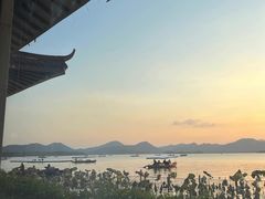 -湖畔居茶楼(湖滨店)
