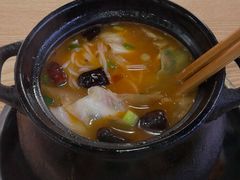 -李记特色罐罐米线(重庆中环大厦店)