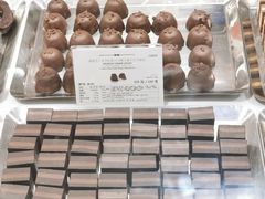 -VENCHI 闻绮(北京国贸商城店)