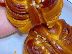 肉桂卷-LANLIZI BAKERY(COSMO店)