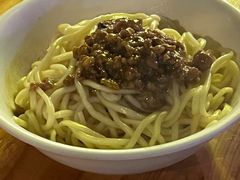 素椒杂酱面-明红蹄花(糍粑店街店)