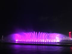 -东港音乐喷泉广场