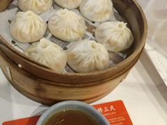 -馋三尺蟹粉小笼(人民广场店)