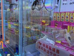 -中航城君尚购物中心