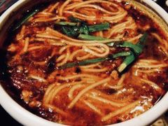 -云海肴·汽锅鸡·云南菜(天山百盛优客店)