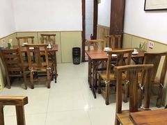 大堂-天伦海鲜·老味道·青岛菜(栈桥天主教堂店)