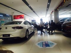 -大连上通别克4S店(解放路店)