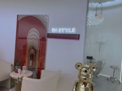 -In Style Hair Salon