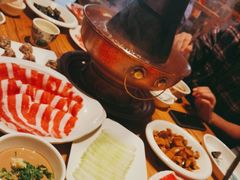-额尔敦传统涮火锅·烧烤(鑫源山庄店)