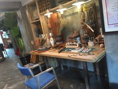 -HIGH FIVE哈福手工汉堡(桂林路店)