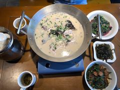 -格塘人家·山泉水煮鱼(望兴家园店)