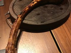 -恰餐厅及酒吧 CHAR Bar & Grill (北京丽都皇冠假日店)