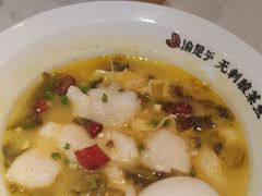 -渝是乎酸菜鱼·川渝小炒(新世界百货望京店)