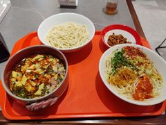 -鑫源碟串串香(后卫寨店)