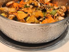 -七欣天香辣蟹火锅(无锡金太湖国际城店)