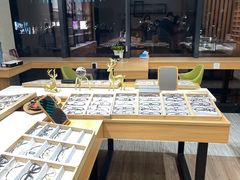 -无界眼镜MaxLess(滨江星光大道店)