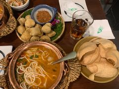 小锅米线-紫滇源云南生态菜(丹凤街店)