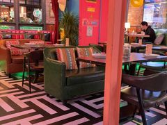 -Famous肥猫墨西哥音乐餐吧(五棵松华熙LIVE店)