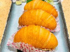 像生天鹅榴莲酥-正哥点心专家(上邦百汇城店)