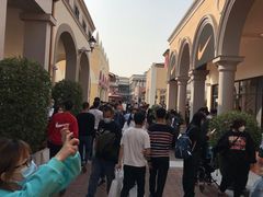 -佛罗伦萨小镇广佛名品奥特莱斯(疏港路店)