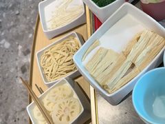-季季红火锅(青山湖万达店)