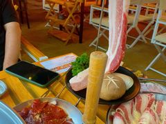-叽叽扎扎烤肉场(生态城万达店)