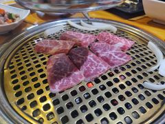 -唯成•韩国炭火烤肉 유성고기