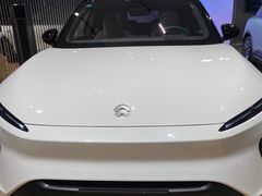 -蔚来中心(北京中关村店)