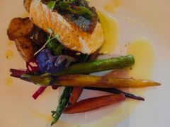 -杭州西子湖四季酒店-WL BISTRO西湖餐厅(灵隐路店)